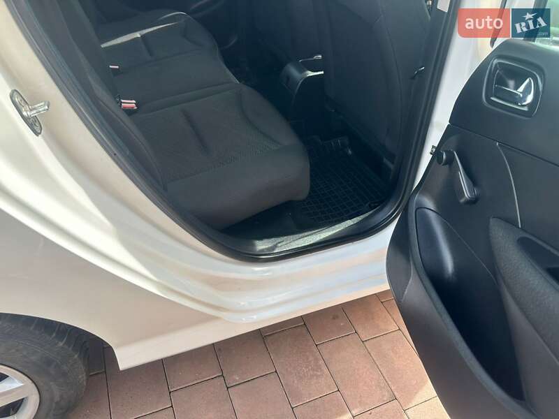 Універсал Peugeot 308 2009 в Дубні