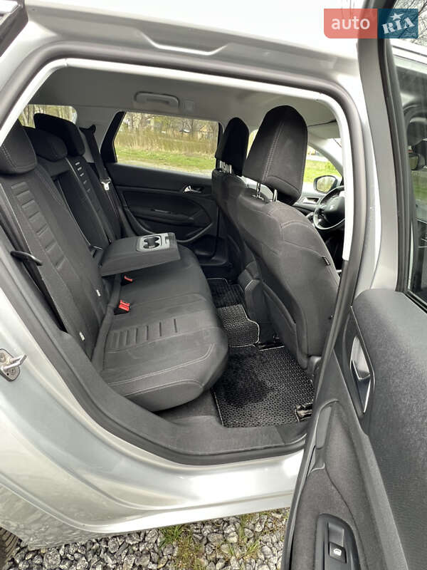 Універсал Peugeot 308 2014 в Києві