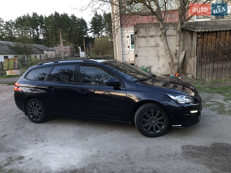 Універсал Peugeot 308 2014 в На Новій Борові