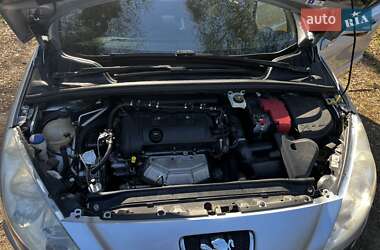 Універсал Peugeot 308 2008 в 