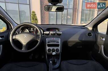 Универсал Peugeot 308 2010 в 