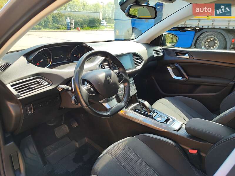 Універсал Peugeot 308 2019 в Стрию