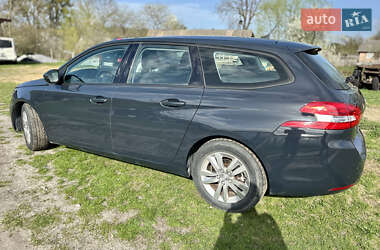 Универсал Peugeot 308 2017 в 