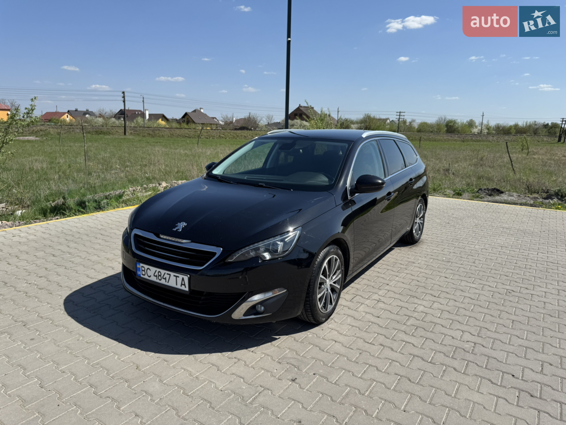 2017 Peugeot 308 - фото 1