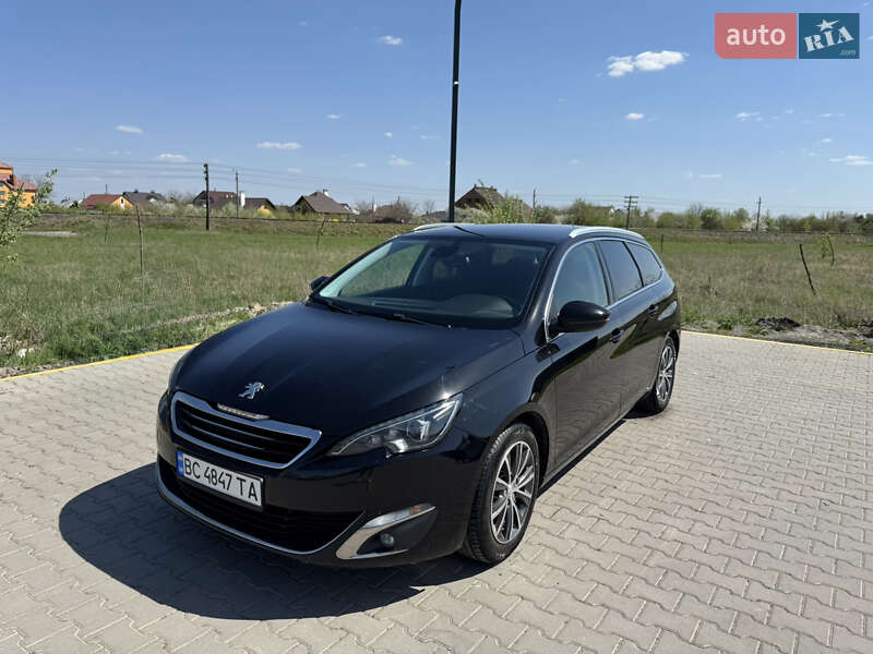 Універсал Peugeot 308 2017 в Радехові