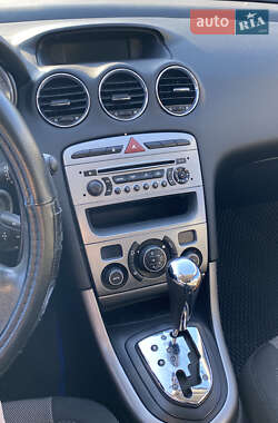 Хэтчбек Peugeot 308 2008 в 