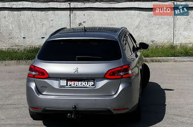 Універсал Peugeot 308 2014 в 