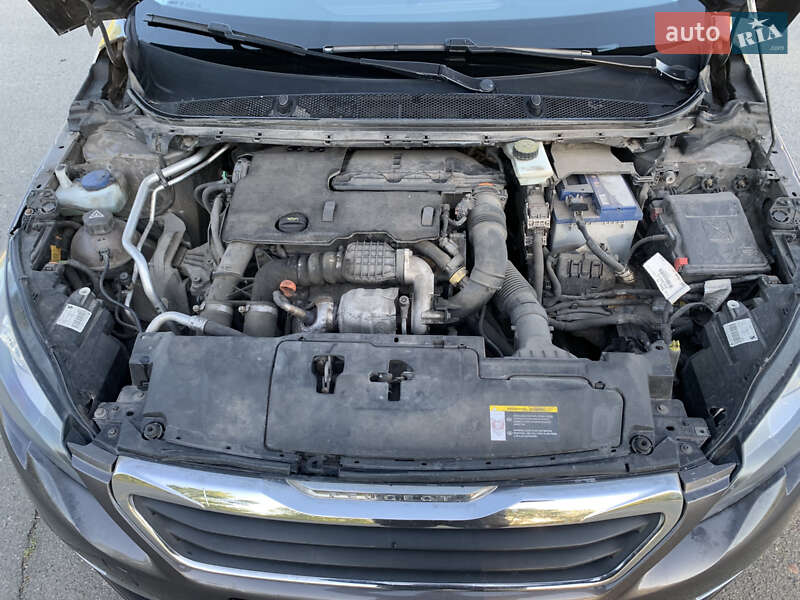 Хетчбек Peugeot 308 2014 в Києві