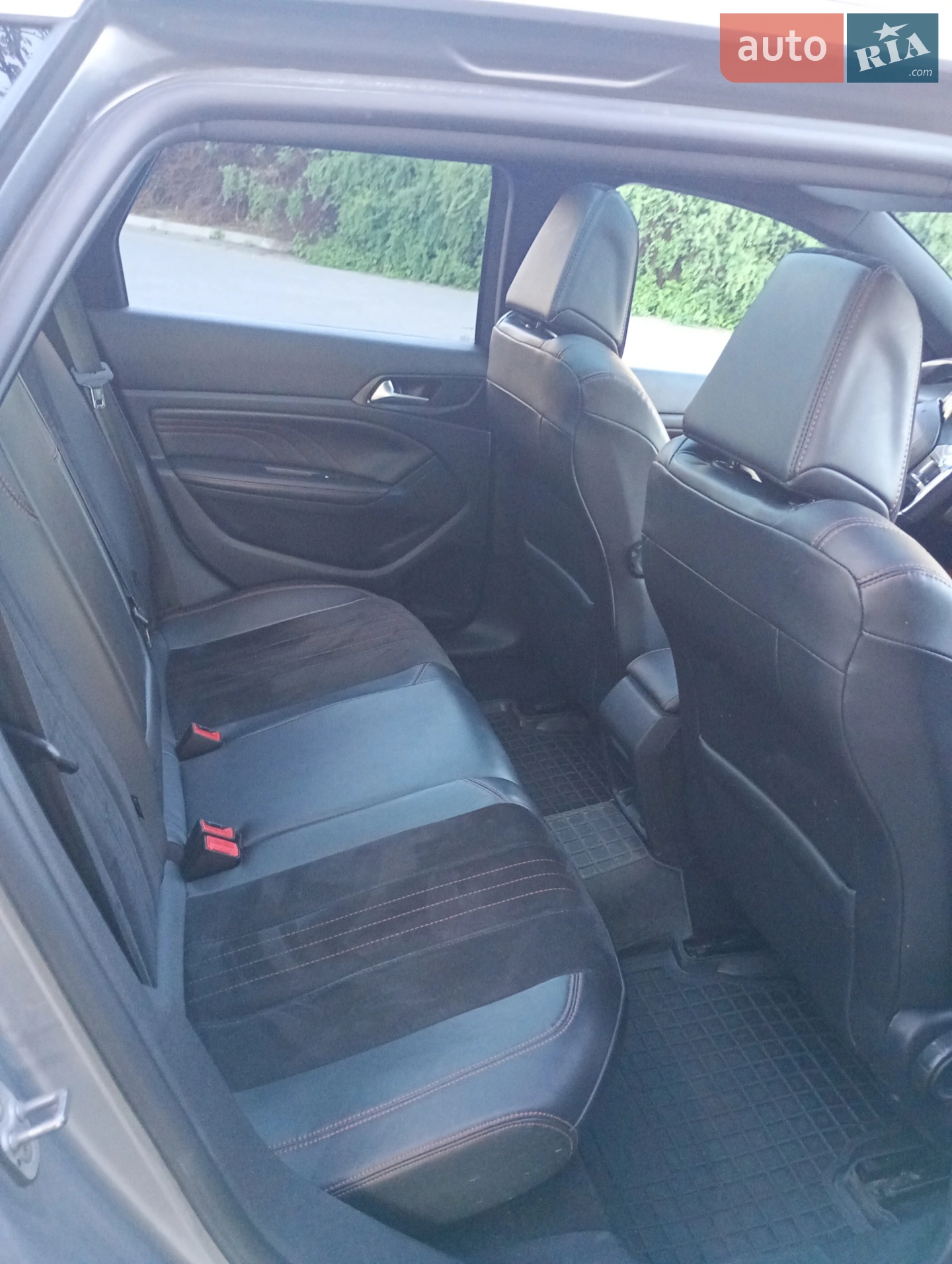 2015 Peugeot 308 - мініатюра 2