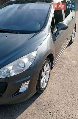 Универсал Peugeot 308 2009 в 