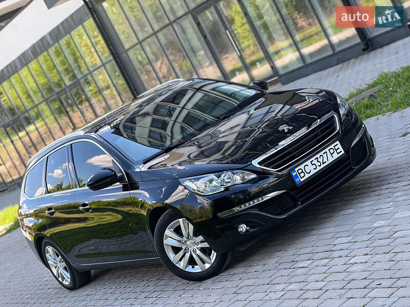 Универсал Peugeot 308 2015 в 