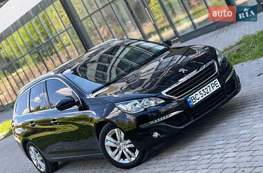Универсал Peugeot 308 2015 в 