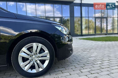 Универсал Peugeot 308 2015 в 
