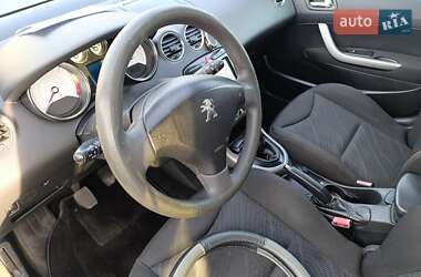 Універсал Peugeot 308 2013 в 