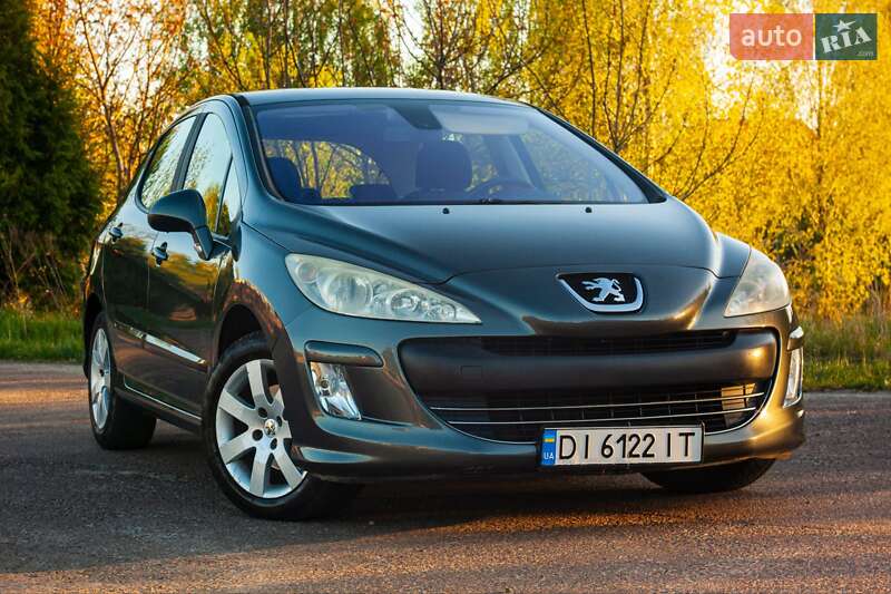 Хэтчбек Peugeot 308 2007 в Костополе