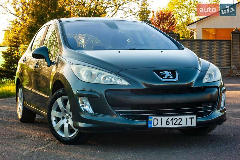 Хэтчбек Peugeot 308 2007 в Костополе