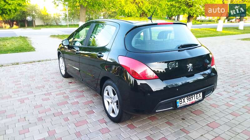 Хэтчбек Peugeot 308 2007 в Староконстантинове
