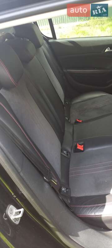 Хэтчбек Peugeot 308 2015 в Киеве