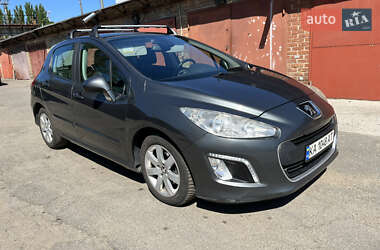 Хетчбек Peugeot 308 2013 в Києві