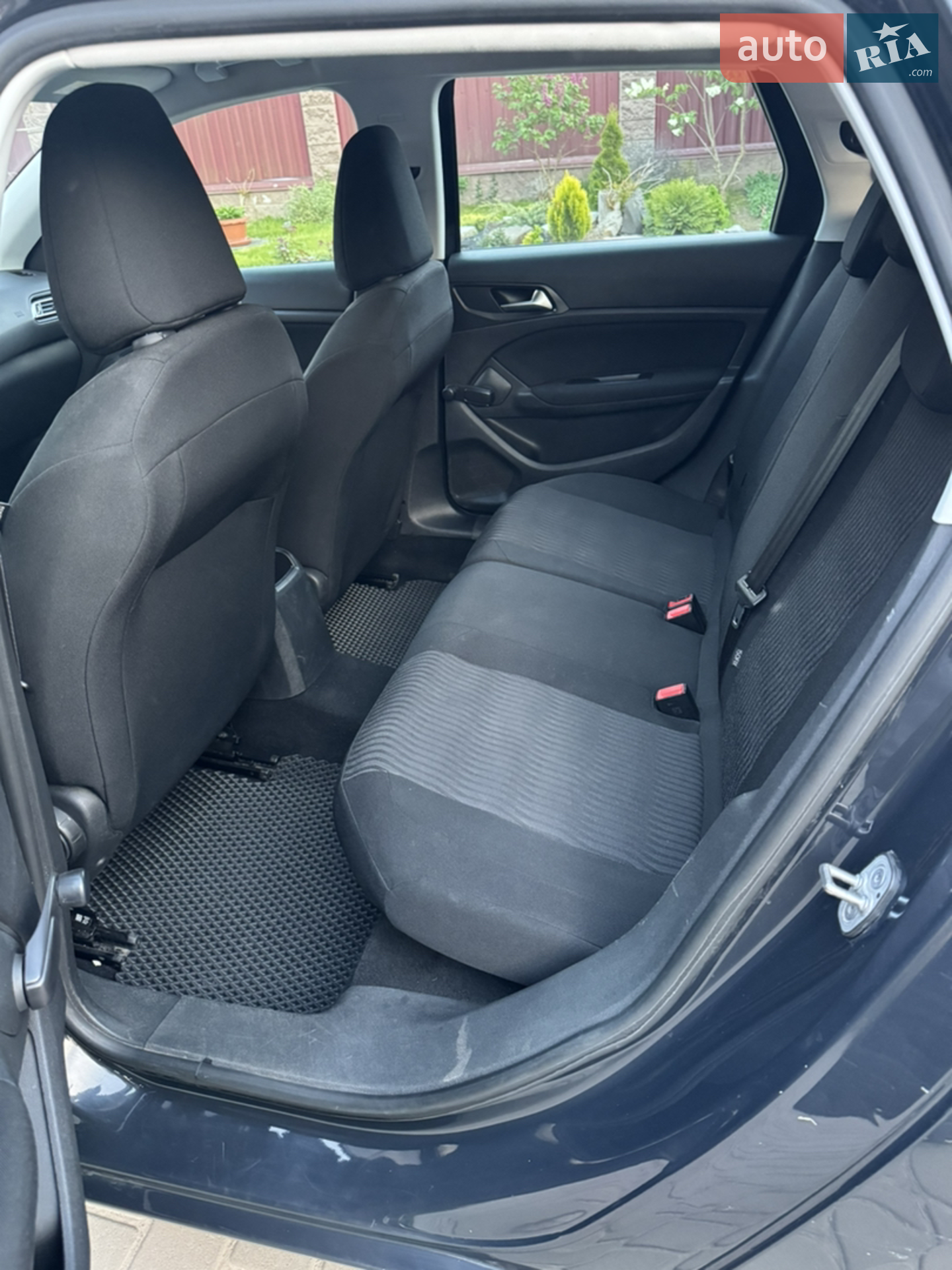 2014 Peugeot 308 - мініатюра 11