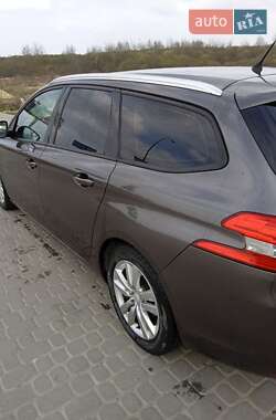 Универсал Peugeot 308 2014 в 