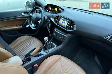 Универсал Peugeot 308 2014 в 