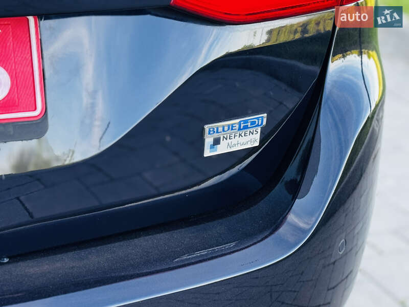 Універсал Peugeot 308 2015 в Здолбуніві