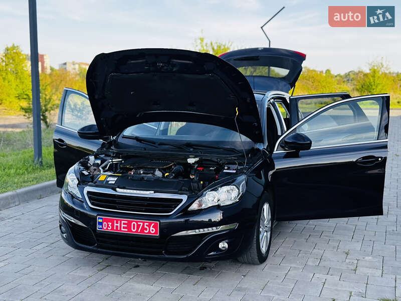 Універсал Peugeot 308 2015 в Здолбуніві