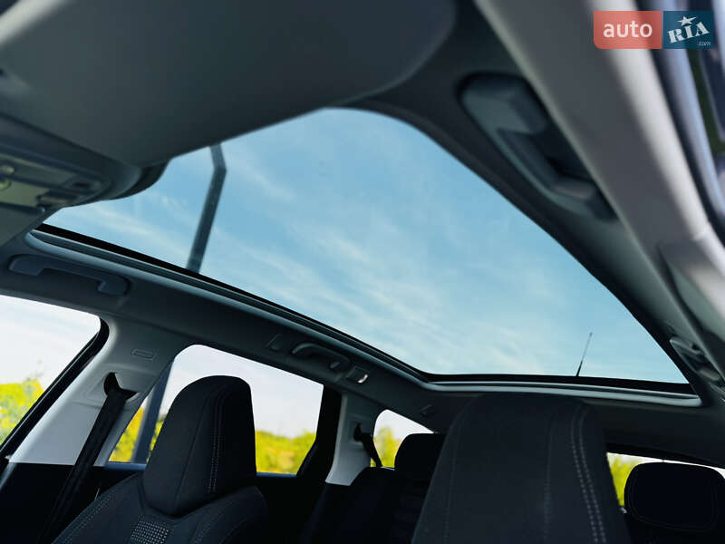 Універсал Peugeot 308 2015 в Здолбуніві