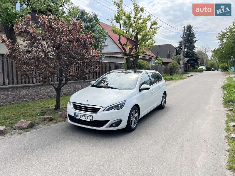 Универсал Peugeot 308 2016 в Киеве
