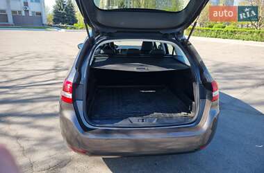 Універсал Peugeot 308 2015 в 