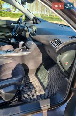 Універсал Peugeot 308 2015 в 