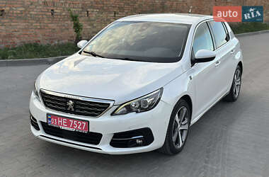 Хэтчбек Peugeot 308 2018 в 