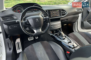 Хэтчбек Peugeot 308 2018 в 