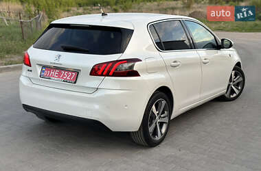 Хэтчбек Peugeot 308 2018 в 