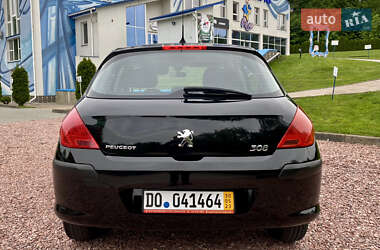 Хэтчбек Peugeot 308 2007 в 