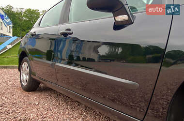 Хэтчбек Peugeot 308 2007 в 