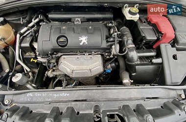Хэтчбек Peugeot 308 2007 в 