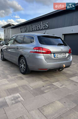 Универсал Peugeot 308 2015 в 