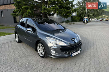 Хетчбек Peugeot 308 2008 в 