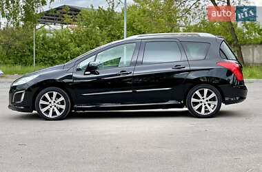 Універсал Peugeot 308 2012 в 