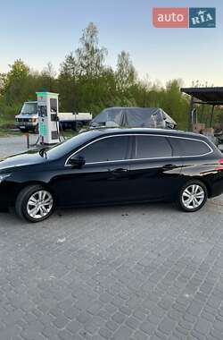 Універсал Peugeot 308 2015 в 