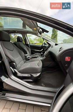 Універсал Peugeot 308 2009 в 