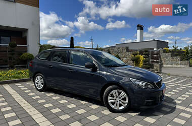 Универсал Peugeot 308 2019 в 