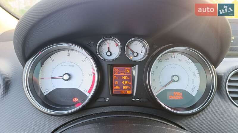 Хэтчбек Peugeot 308 2012 в Киеве