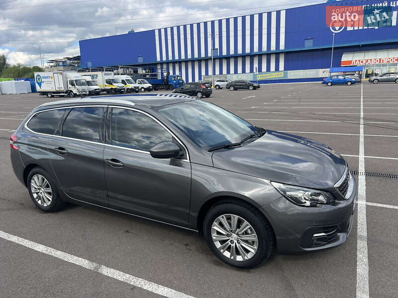 Універсал Peugeot 308 2019 в Рівному