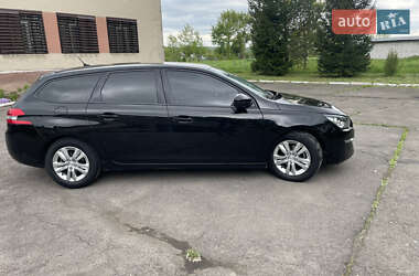 Універсал Peugeot 308 2015 в 