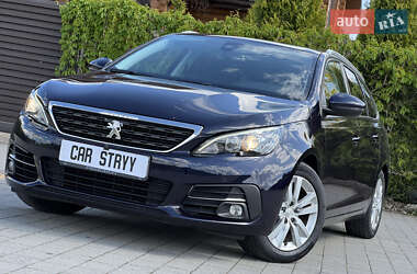 Универсал Peugeot 308 2018 в 