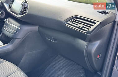 Универсал Peugeot 308 2018 в 