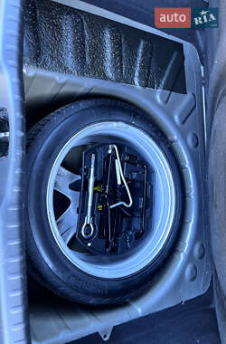 Хэтчбек Peugeot 308 2008 в 